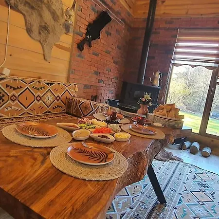Chalet Doganin Kalbinde Dogallikla Bulusma Noktasi